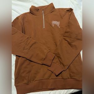 REVENGE BROWN QUARTER ZIP NEW*